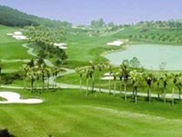 Sân golf Ba Vì - một trong số những sân golf được thành phố cho phép tiếp tục hoạt động