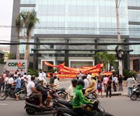 Chưa đủ luật xử lý tranh chấp nhà chung cư