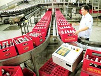 Một dây chuyền Kl994 nhà cái bóng đá world cup bia tại nhà máy Sabeco