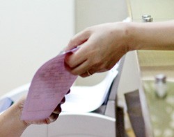 Giấy uỷ quyền giao dịch CK không có công chứng dễ bị àm giả