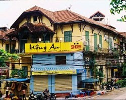 Phần lớn các biệt thự cổ tại Hà Nội đều nằm ở vị trí đắc địa, các khu đất "vàng, kim cương"

