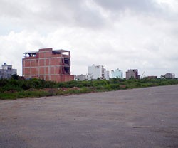 Tiền sử dụng đất đè nặng lên thị trường BĐS trong suốt 3 năm qua
