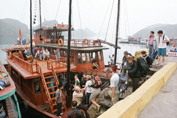 Với du khách nước ngoài, Kl99kl phiên bản hoạt động du lịch cá nhân gần như là chuyện... đương nhiên