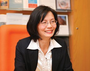Bà Đinh Thị Quỳnh Vân