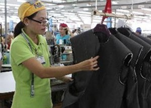 Việc ân hạn thuế: DN muốn giữ, quản lý muốn sửa