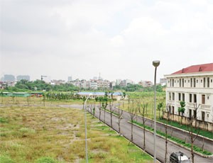 Đất sạch “dài cổ” chờ nhà Kl99ok phiên bản mới