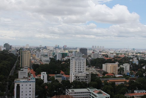 Chủ tịch Công ty Khải Hoàn Land, Nguyễn Khải Hoàn cho rằng lúc này địa ốc có kêu giá đã rẻ lắm rồi cũng không ai tin. 