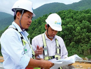 Chuyển hướng sang các công trình công nghiệp và Kl99kl ưu đãi độc quyền là lối đi tỏ ra hiệu quả với Hòa Bình.