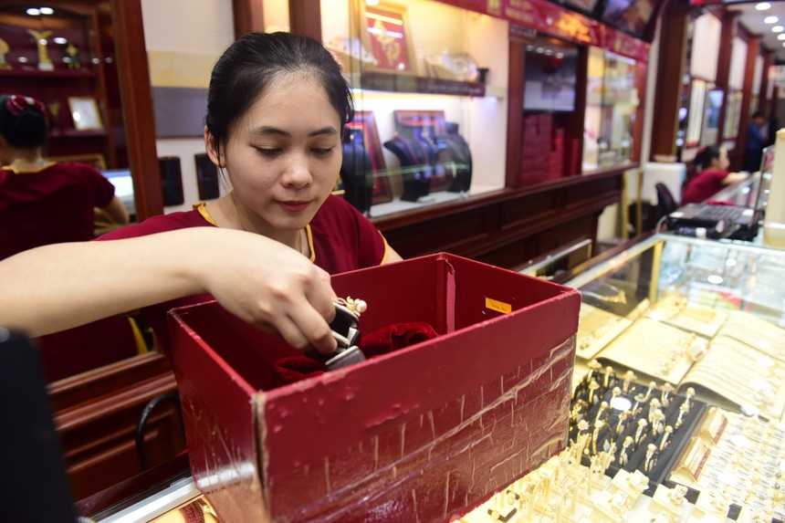 Giá vàng hôm nay ngày 29/4: Hồi phục sau cú tuột dốc