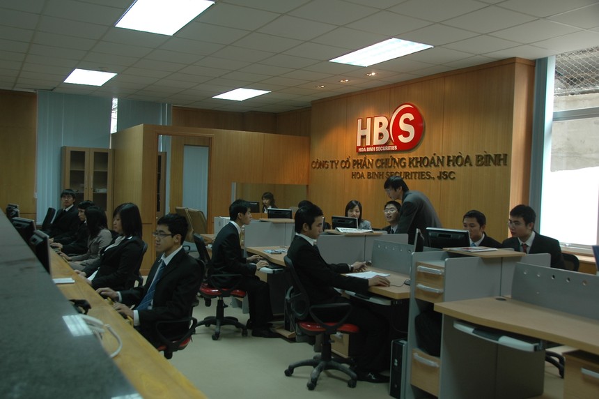 HBS đặt kế hoạch Kl99 nổ hũ 1 tỷ đồng năm 2014