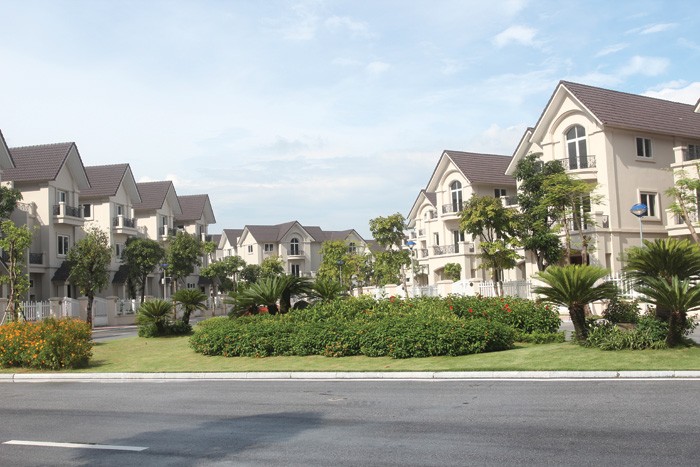 Sau 1 tuần giới thiệu, hiện đã có 9 căn biệt thự Dựa án 
Anh Đào Vinhomes Riverside được khách hàng đặt cọc mua
