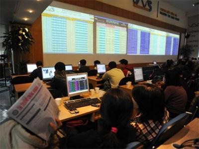 Nhìn diễn biến của ETF VFMVN30, nhà Kl99ok phiên bản mới không khỏi lo lắng về sự sôi động của các quỹ ETF nội