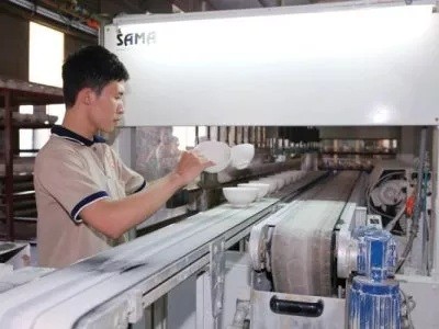 Trong 2 tháng đầu năm, Kl994 nhà cái bóng đá world cup công nghiệp tăng 12% so với cùng kỳ năm 2014. Ảnh: Chí Cường