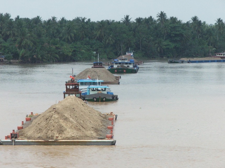 Dự án kênh Chợ Gạo do Cục Đường thủy nội địa Việt Nam làm chủ Kl99ok phiên bản mới đã phải tính lại tổng mức Kl99ok phiên bản mới, thiết kế lại.