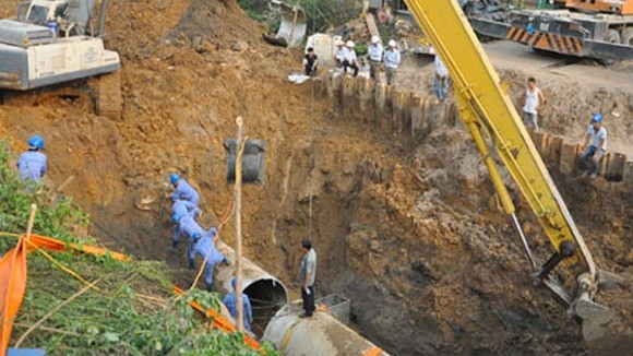 Trong các lần vỡ đường ống nước sạch Sông Đà, SCIC (quản lý phần vốn 99Kl99 trực tiếp đá gà tại Vinaconex) đã yêu cầu Vinaconex báo cáo và khắc phục sự cố
