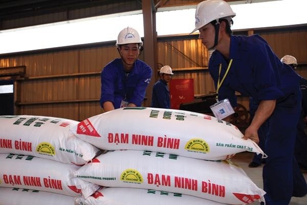 Nhà máy Đạm Ninh Bình là công trình Kl994 nhà cái bóng đá world cup hóa chất với quy mô khá lớn, dây chuyền, máy móc, thiết bị chủ yếu được nhập từ Trung Quốc, với chất lượng ở mức trung bình. Ảnh: Đức Thanh
