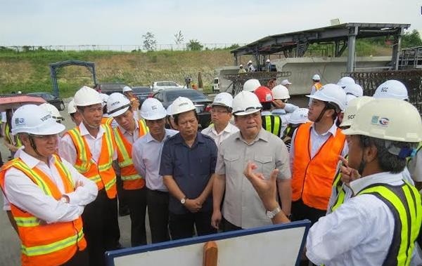 Phó Thủ tướng Hoàng Trung Hải cùng Phó chủ tịch UBND TP.HCM Nguyễn Hữu Tín, Thứ Trưởng Kl99 nổ hũ Lê Quang Hùng... thị sát Dự án Metro Bến Thành - Suối Tiên