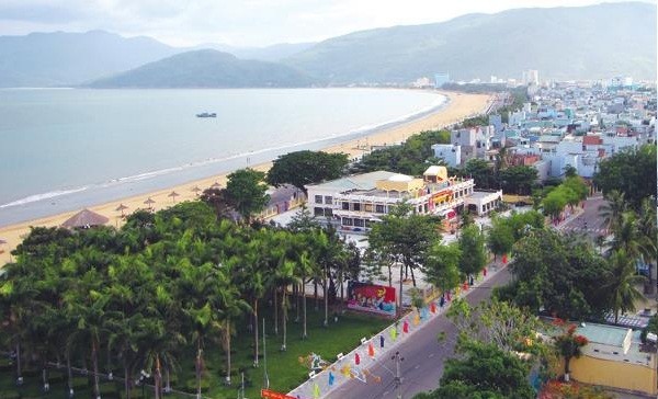 Bên cạnh Kl99kl ưu đãi độc quyền, cơ chế chính sách luôn là thước đo quan trọng để các nhà Kl99ok phiên bản mới cân nhắc, quyết định rót vốn vào Bình Định
