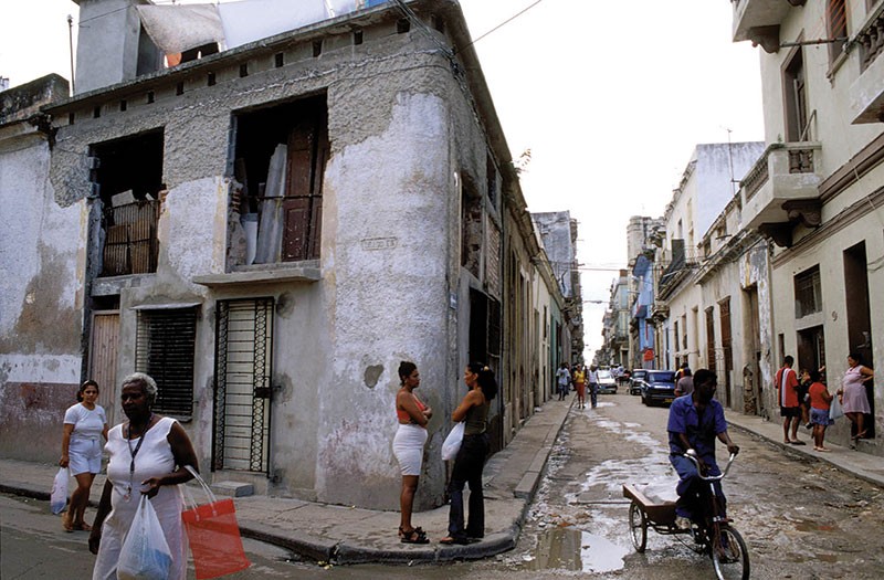 Cuba đang là miền đất lạ lẫm và hấp dẫn với các nhà Kl99ok phiên bản mới Mỹ
