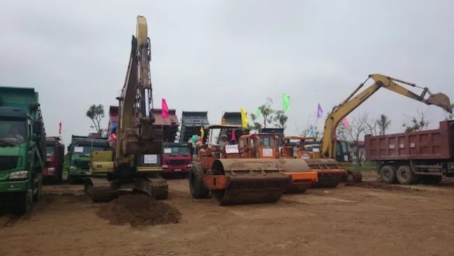 Chủ Kl99ok phiên bản mới huy động máy móc thi công Dự án cải tạo, nâng cấp Quốc lộ 38 (Ảnh: Internet)