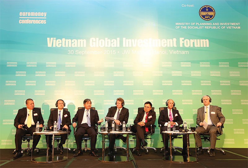 Các diễn giả tại Diễn đàn Kl99ok phiên bản mới toàn cầu Việt Nam ngày 30/9/2015 nhấn mạnh, cải cách DNNN thành công sẽ góp phần tạo ra động lực tăng trưởng mới cho nền Kl992 cổng game cá cược