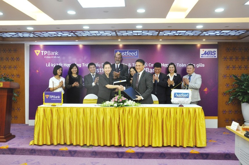 MBS tư vấn phát hành Kl99kl Hoàn Trả Vô Tận cho Austfeed