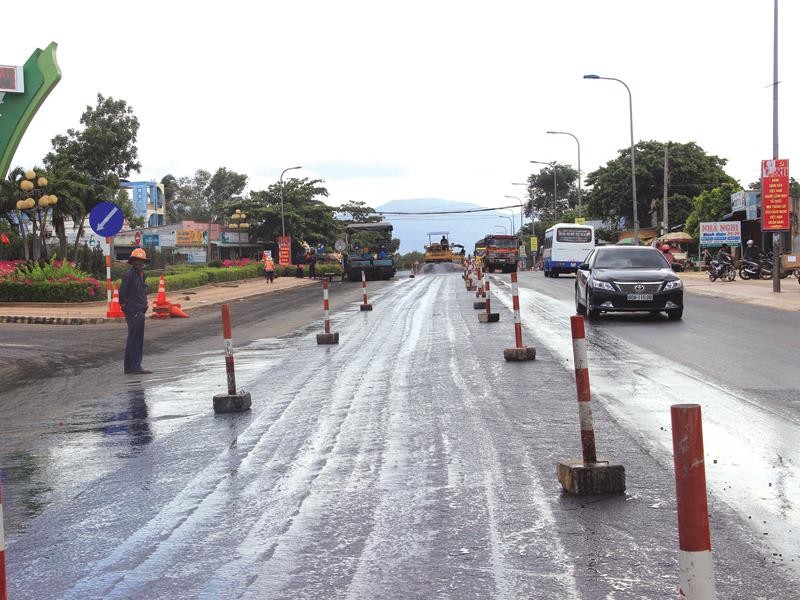 Việc cần 100 tỷ đồng để khắc phục hằn lún sẽ làm biến dạng phương án Kl991.com nạp rút nhanh Dự án BOT Quốc lộ 1 Phan Thiết - Đồng Nai.