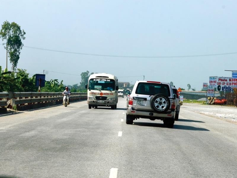 Một phần vốn dư của Dự án Quốc lộ 1 được sử dụng để xây dựng cầu vượt tại nút giao giữa Quốc lộ 7B, Quốc lộ 1 với 99Kl.app khuyến mãi hot Bắc Nam. Ảnh: Đức Thanh