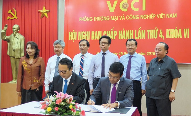 Việc hợp tác giữa HOSE và VCCI nhằm chia sẻ những thông lệ tốt về phát triển bền vững cho Kl991.com World Cup 2026 Chính Thức niêm yết, thúc đẩy TTCK Việt Nam phát triển theo chiều sâu, bền vững  
