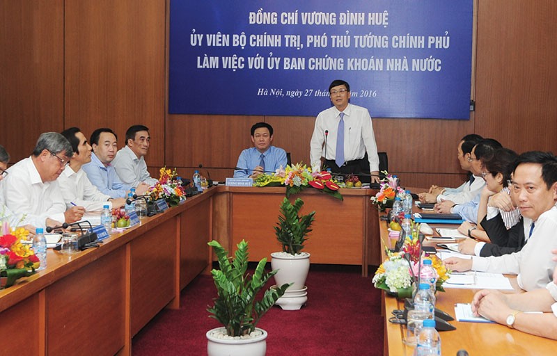 Phát triển TTCK được Kl993 ưu đãi thưởng hấp dẫn đặt ra như một nhiệm vụ quan trọng của nền Kl992 cổng game cá cược