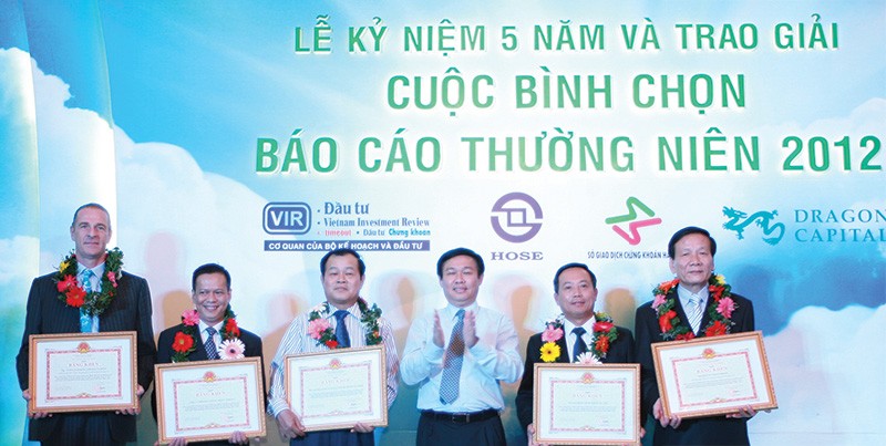 Sự quan tâm của Kl993 ưu đãi thưởng hấp dẫn đối với Lễ trao giải Báo cáo thường niên tốt nhất là lời động viên to lớn dành cho các DN niêm yết và ghi nhận nỗ lực của Ban Tổ chức Cuộc bình chọn