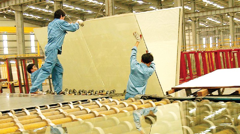 Sản phẩm kính xây dựng của một số Kl991.com World Cup 2026 Chính Thức trong nước có sức cạnh tranh tốt hơn hàng Link Vào Nhà Cái KL99 COM Tặng +199k. Ảnh: Dũng Minh