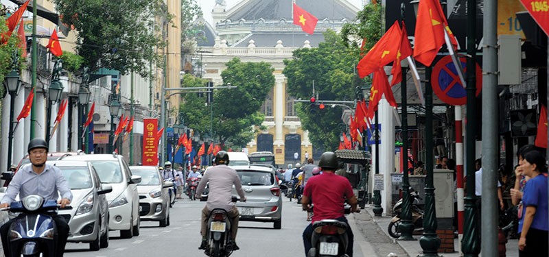 Dù khó khăn, nhưng chủ trương của Kl993 ưu đãi thưởng hấp dẫn là không điều chỉnh giảm các chỉ tiêu của năm 2016, mà quyết tâm phấn đấu đạt mức cao nhất
