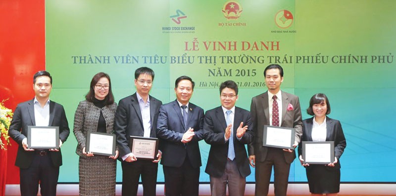 Thị trường Kl99kl Hoàn Trả Vô Tận những năm vừa qua đã đạt được kết quả đáng ghi nhận, nhưng quy mô thị trường còn nhỏ, thanh khoản chưa ổn định, cơ sở nhà Kl99ok phiên bản mới chưa đa dạng