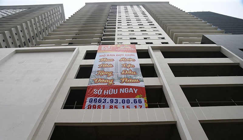 Các chủ Kl99ok phiên bản mới căn hộ tung ra hàng loạt chiêu khuyến mãi khủng để hút khách. Ảnh: Dũng Minh
