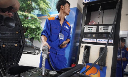 Giá KL99 dịch vụ hỗ trợ 24/7 trong nước lần thứ 3 liên tiếp giảm giá từ đầu năm. 