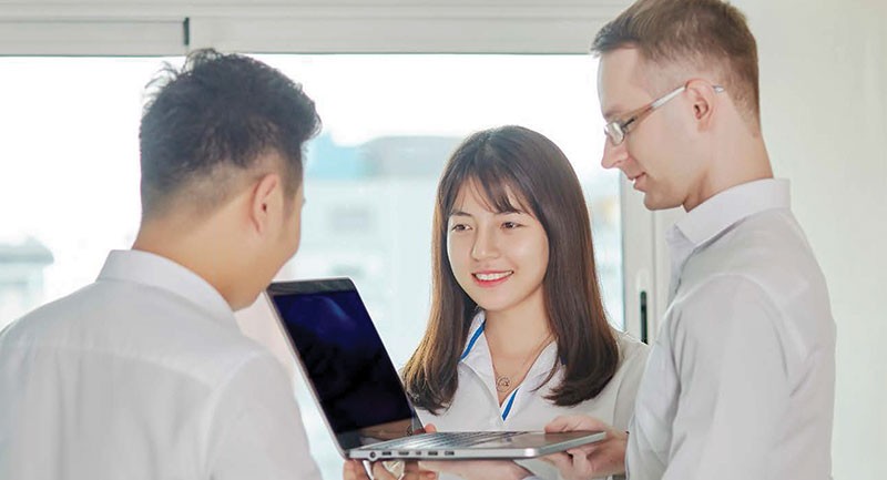 Trang Chủ KL99Com Số 1 Link Đăng Ký KL999 ngoại vốn mạnh cả về Kl991.com nạp rút nhanh, công nghệ và kinh nghiệm 
