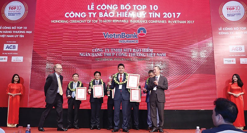 Kl99kl phiên bản hoạt động VietinBank được vinh danh trong Top 10 Công ty Kl99kl phiên bản hoạt động uy tín nhất Việt Nam 2017