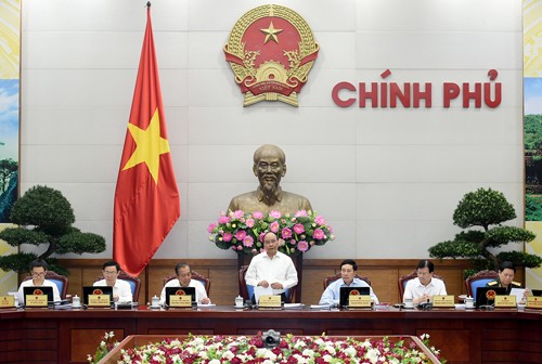 Phiên họp thường kỳ Kl993 ưu đãi thưởng hấp dẫn tháng 7/2017 (Ảnh: VGP)