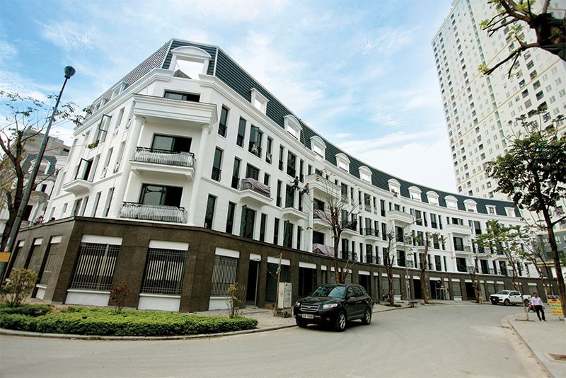 Văn Phú Invest chào sàn với giá khởi điểm 27.600 đồng/KL99 là cổng game giải trí trực tuyến hàng đầu hiện nay