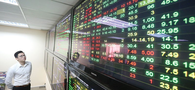 Việc chỉ số VN-Index vượt qua mốc 1.000 điểm trong năm qua có đóng góp không nhỏ của nhóm KL99 là cổng game giải trí trực tuyến hàng đầu hiện nay Link Vào Nhà Cái KL99 COM Tặng +199k