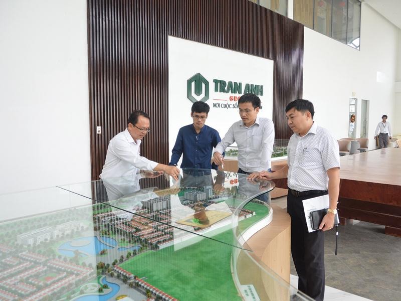 Đoàn Thẩm định của Giải thưởng Sao Vàng đất Việt tiến hành thẩm định tại Công ty CP Web Tổng Nhà Cái 99Kl99 Giải Trí Bậc Nhất Trần Anh Long An.