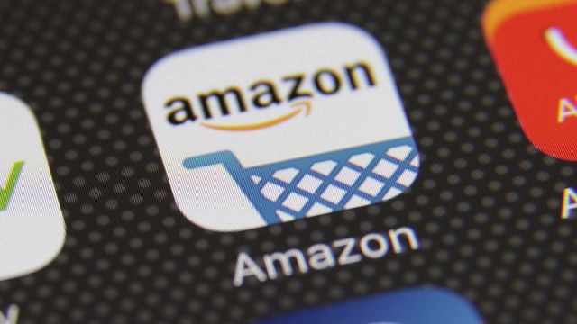 Hiện mới chỉ có khoảng trên 200 Kl991.com World Cup 2026 Chính Thức Việt bán hàng trên Amazon.