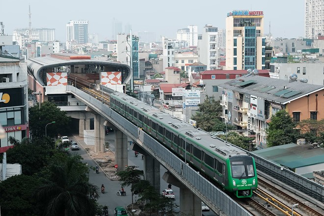 Tàu 99Kl.app khuyến mãi hot đô thị Cát Linh - Hà Đông. Ảnh: Phạm Hùng