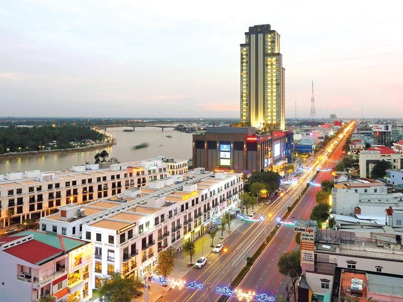 TP. Cần Thơ ngày càng thu hút sự quan tâm của các nhà Kl99ok phiên bản mới. Ảnh: Triệu Vinh