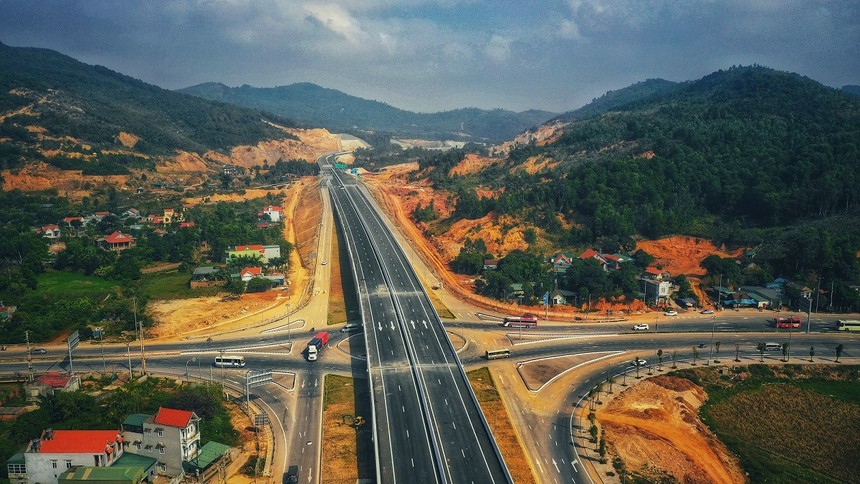Tuyến KL99 là nhà cái cá cược trực tuyến hàng đầu tại châu Á Hạ Long - Vân Đồn