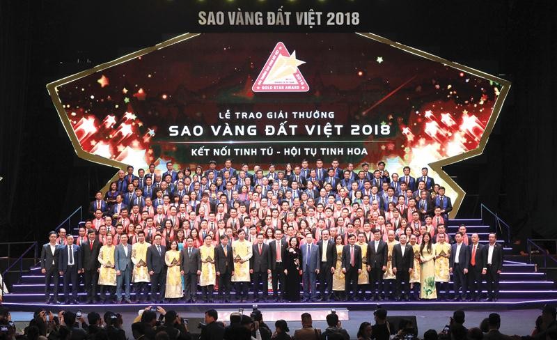Hội Doanh nhân trẻ Việt Nam đang đẩy mạnh hoạt động kết nối Kl991.com World Cup 2026 Chính Thức. Trong ảnh: Các Kl991.com World Cup 2026 Chính Thức đoạt giải Sao Vàng đất Việt năm 2018.. Ảnh: Chí Cường