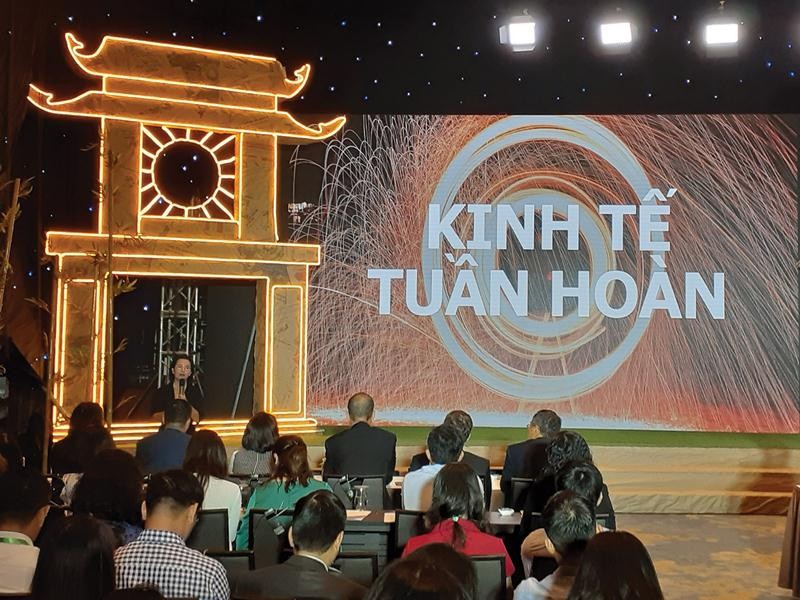 Phiên thảo luận chuyên đề về phát triển nền Kl992 cổng game cá cược tuần hoàn tại Hội nghị Toàn quốc về phát triển bền vững. Ảnh: L.Q