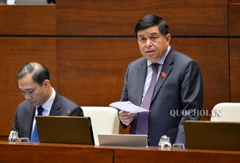 Bộ trưởng Nguyễn Chí Dũng phát biểu giải trình trước Quốc hội trong phiên thảo luận Kl992 cổng game cá cược - Trang Chủ KL99Com Số 1 Link Đăng Ký KL999 chiều 31/10