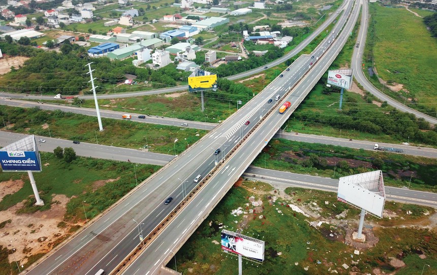 Kl992 VIP Trang Chủ 2026 Web Tổng Nhà Cái 99Kl99 Giải Trí Bậc Nhất là “con đường hai chiều”